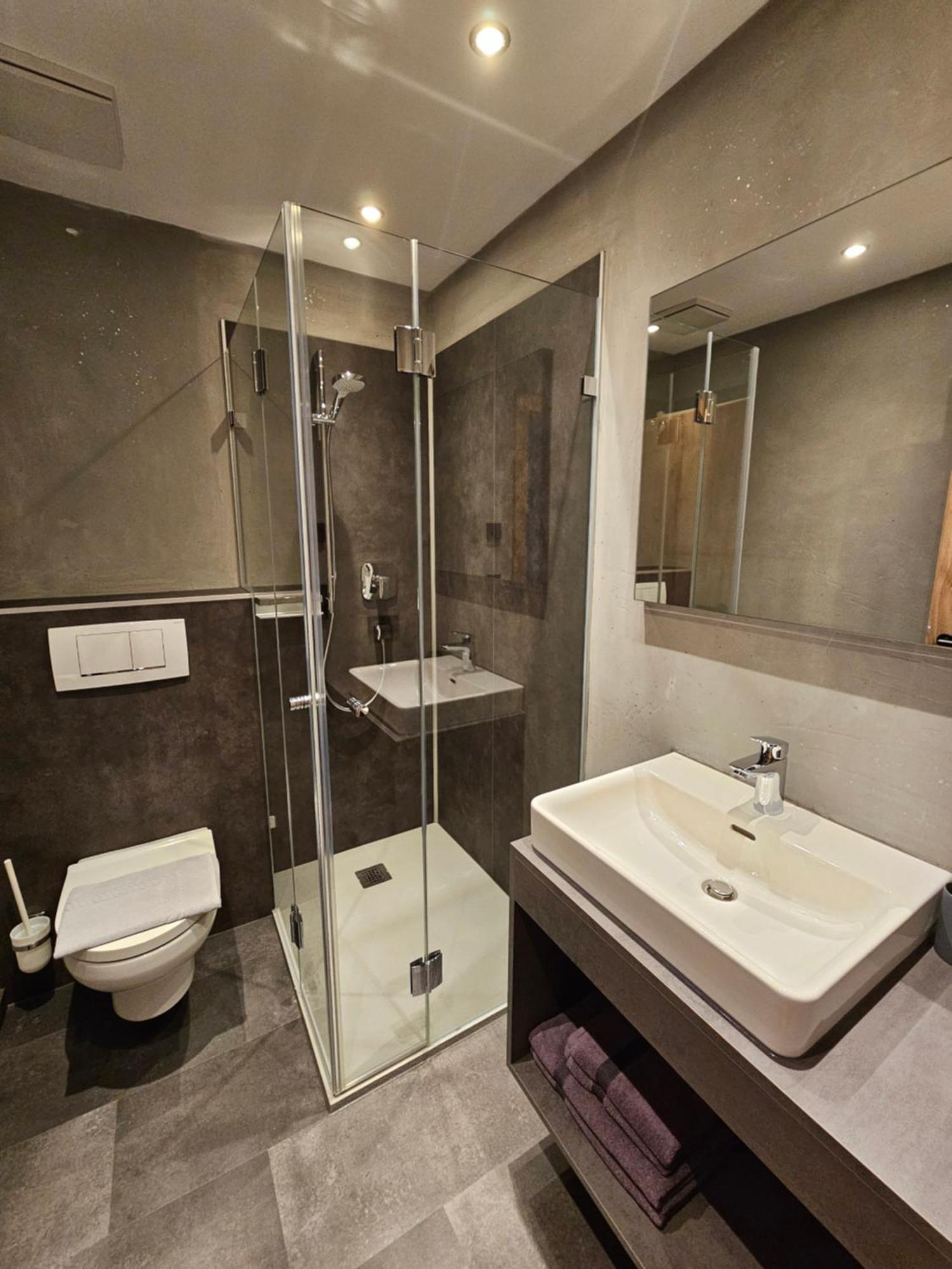 ניוסטיפט אים סטובאיטל Roasthof Apartments מראה חיצוני תמונה